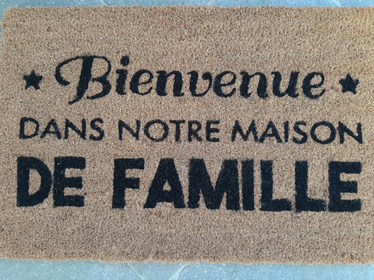 Gite Au Coeur Du Luberon 古尔 外观 照片
