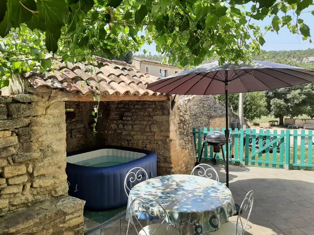 Gite Au Coeur Du Luberon 古尔 外观 照片